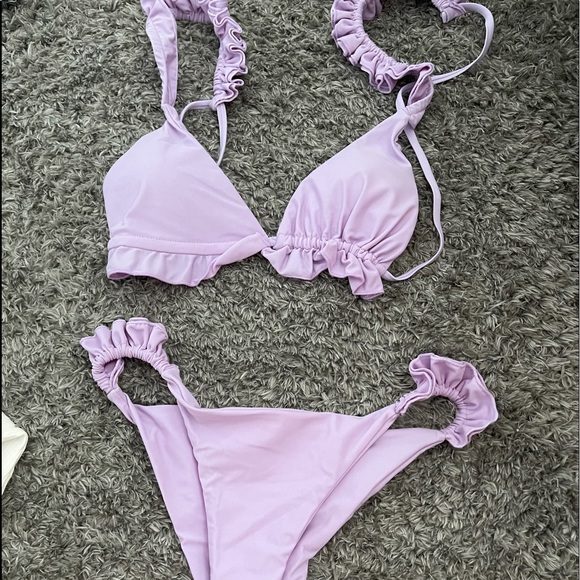 Bathing suit - Picture 1 of 1